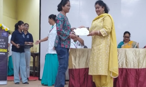 PRIZE DISTRIBUTION (4)